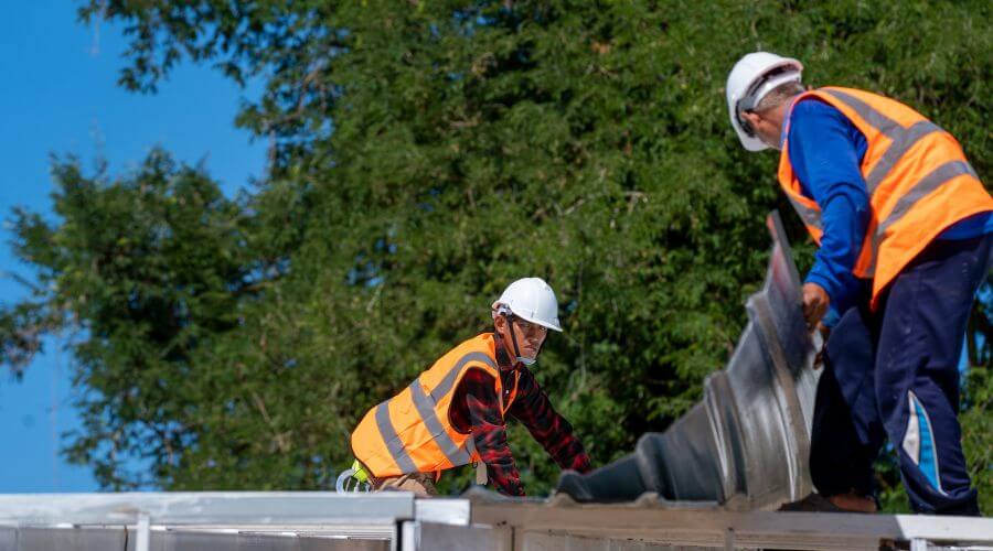 Professional residential roofers in Vance, MS